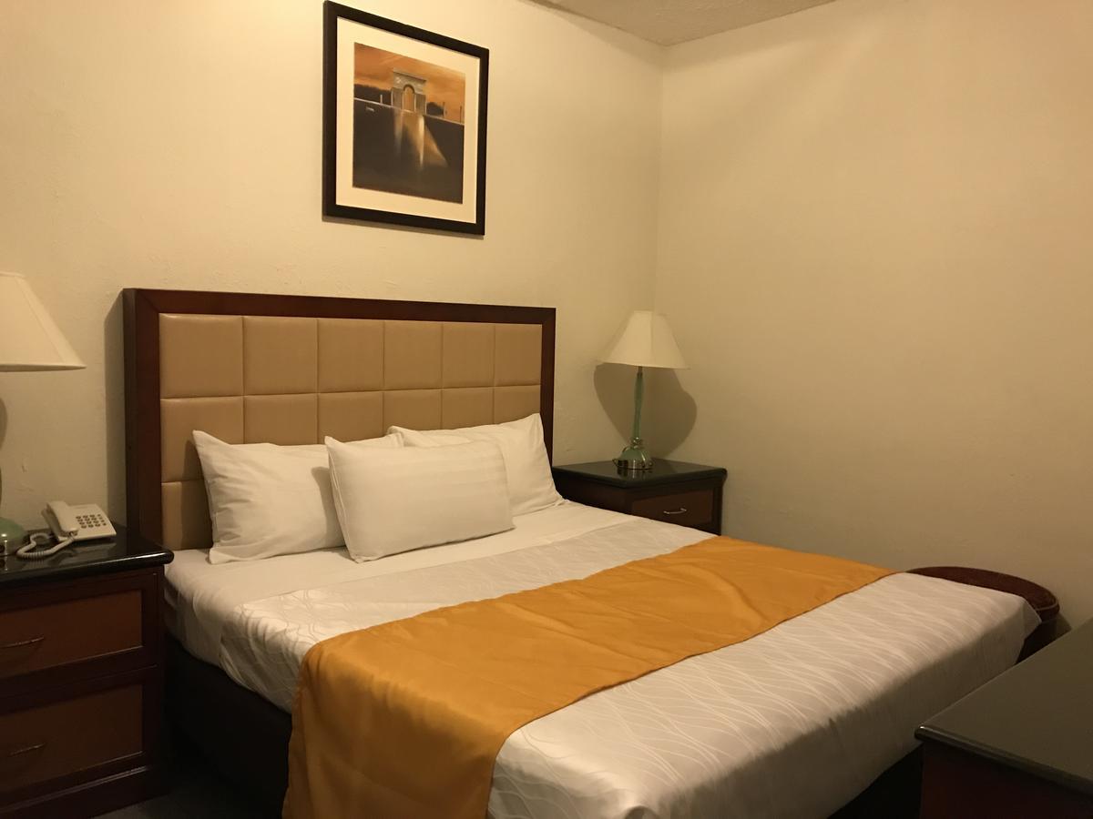 Hotel Guillen Jr Τιχουάνα Εξωτερικό φωτογραφία