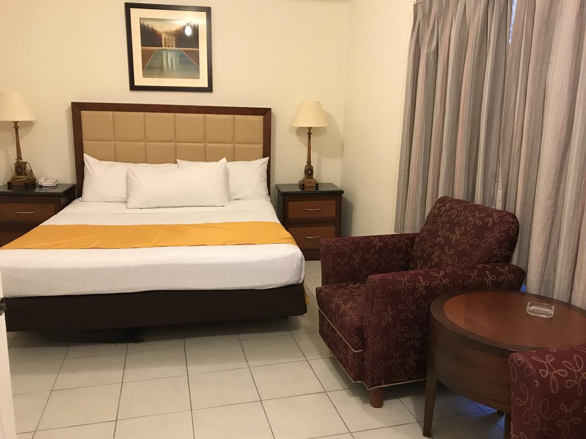 Hotel Guillen Jr Τιχουάνα Εξωτερικό φωτογραφία