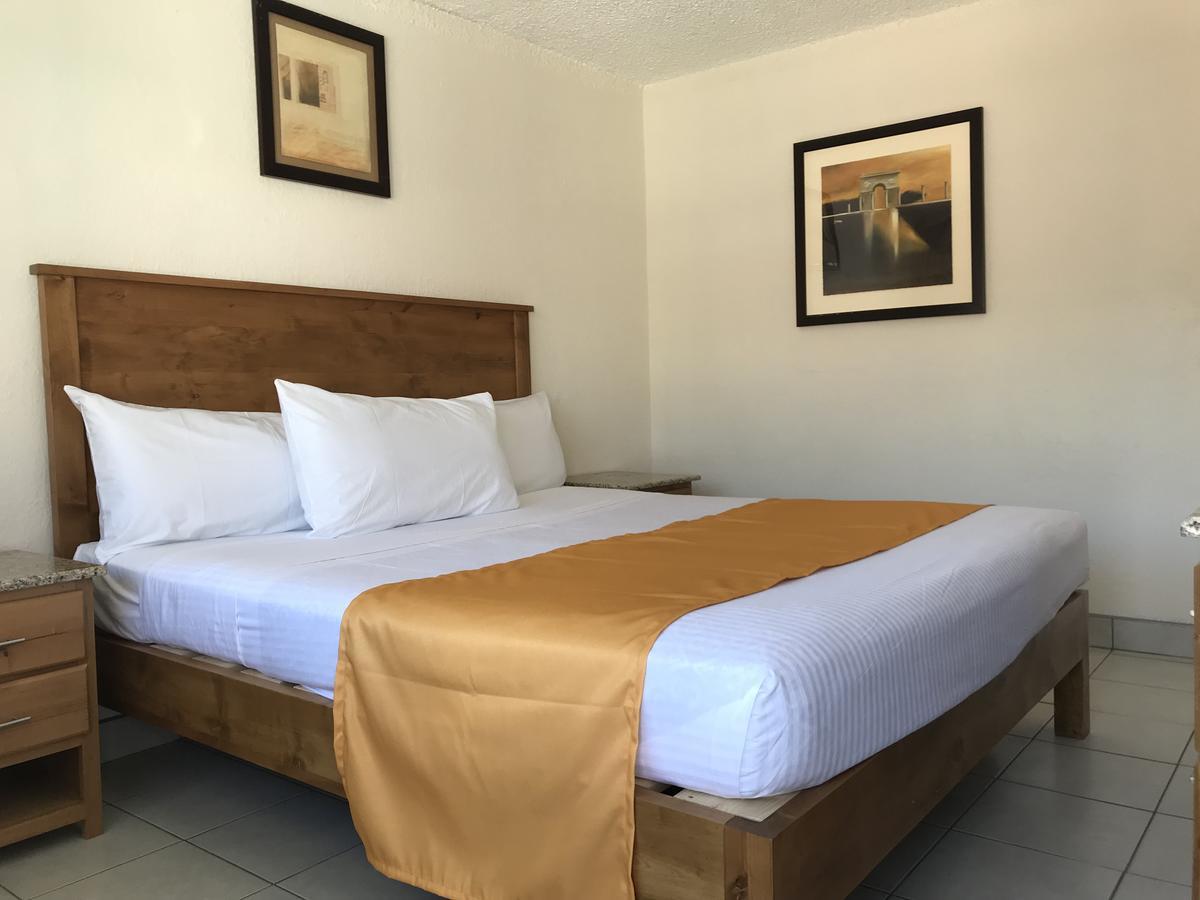 Hotel Guillen Jr Τιχουάνα Εξωτερικό φωτογραφία