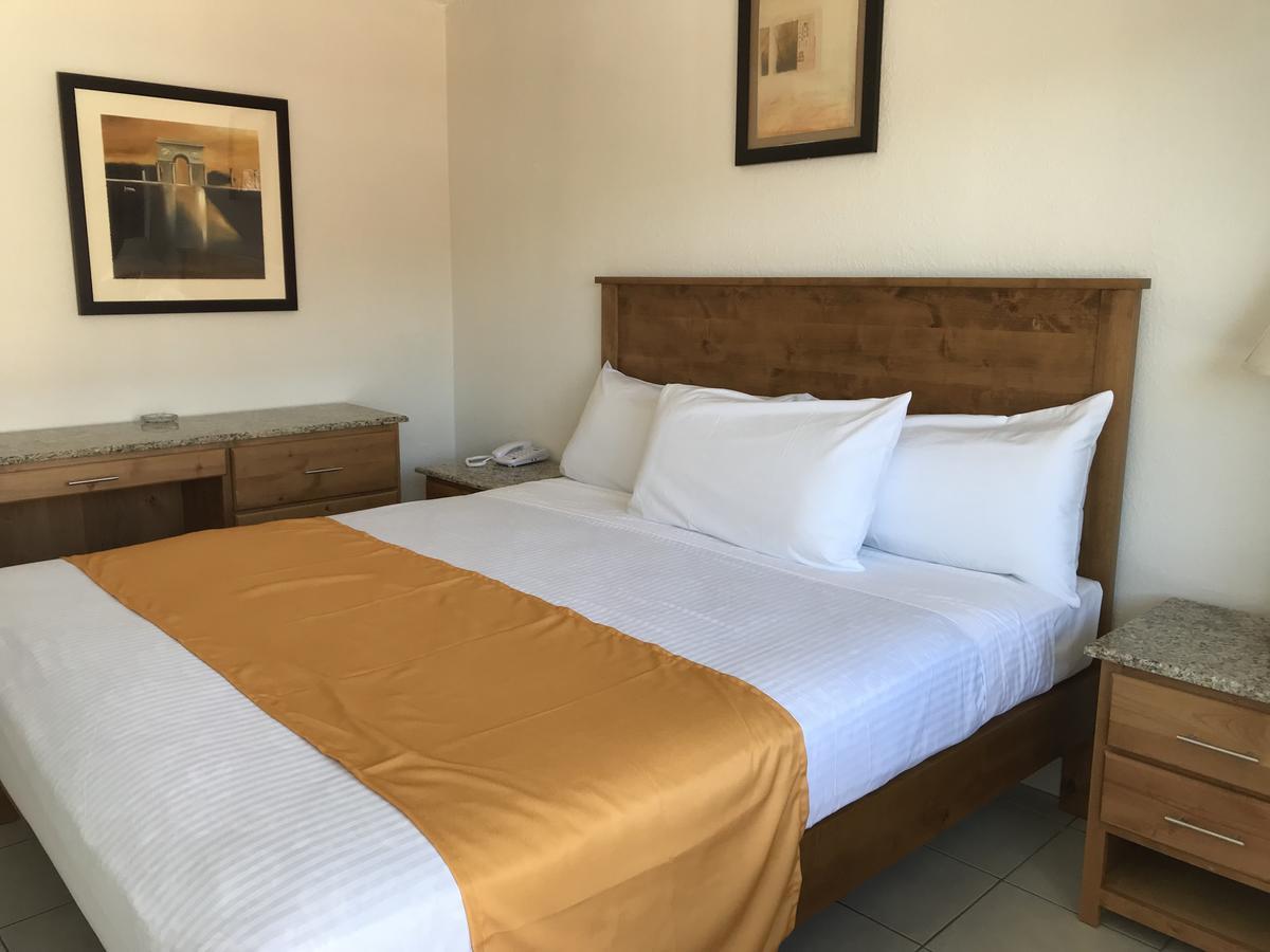 Hotel Guillen Jr Τιχουάνα Εξωτερικό φωτογραφία